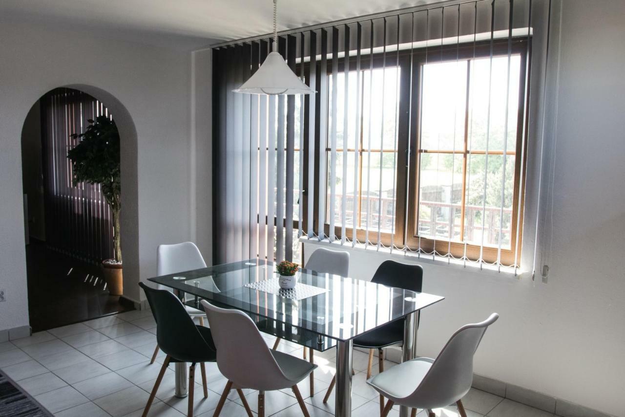 Apartmany City Острава Екстер'єр фото