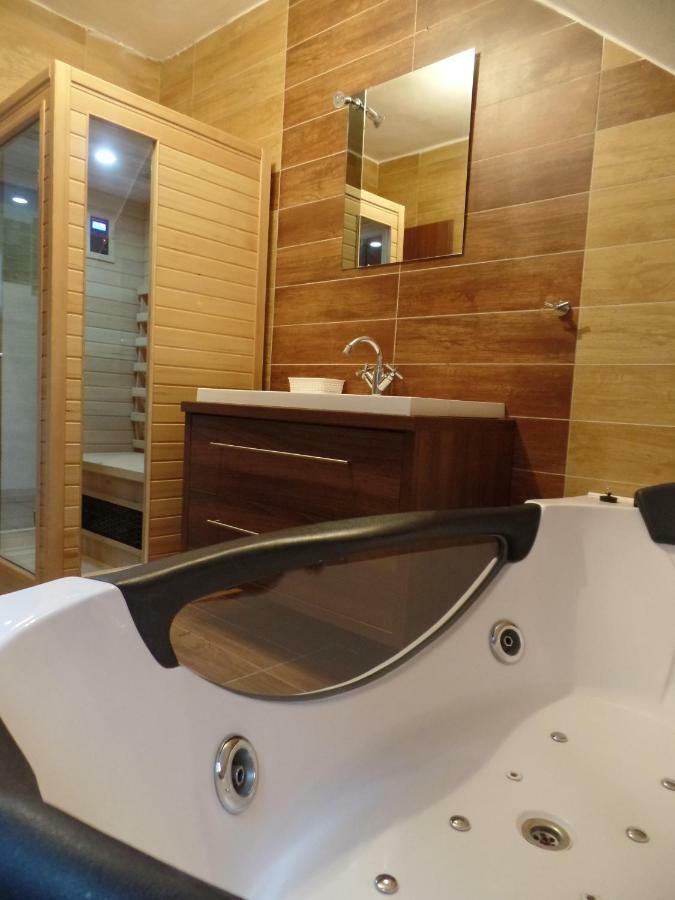 Apartmany City Острава Екстер'єр фото